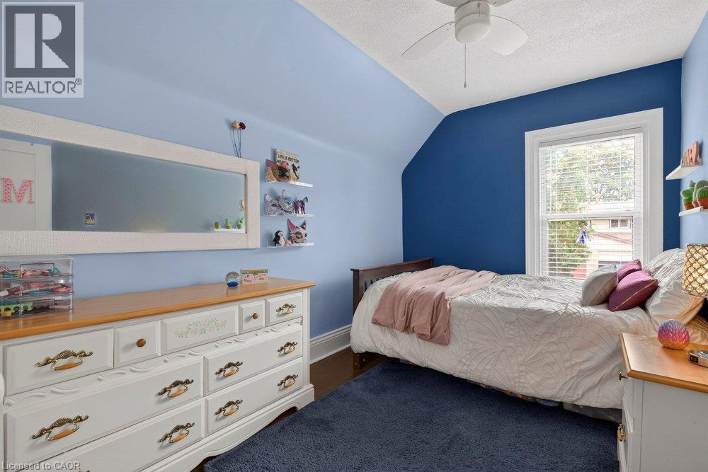 427 Jackson Street W, Hamilton, ON