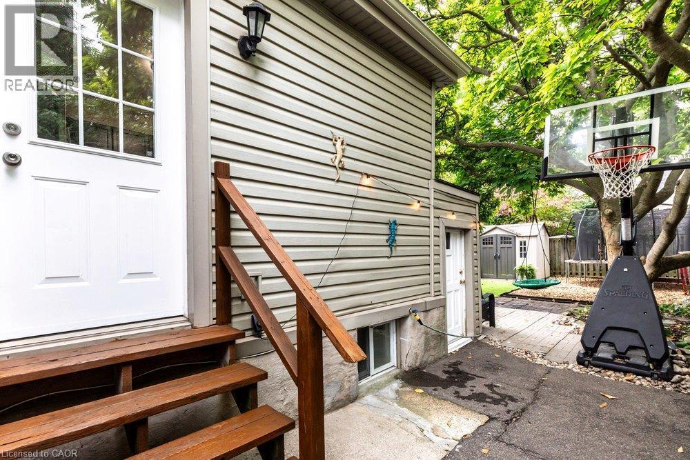 427 Jackson Street W, Hamilton, ON