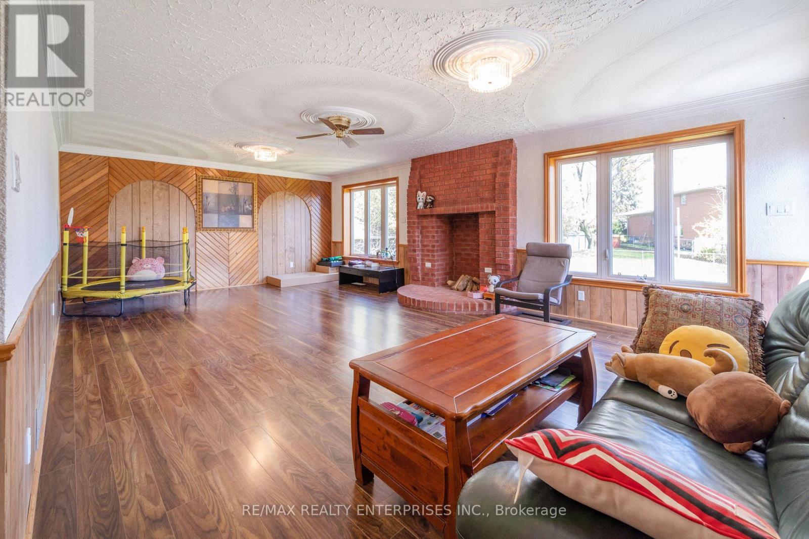 1351 Haig Boulevard, Mississauga, ON