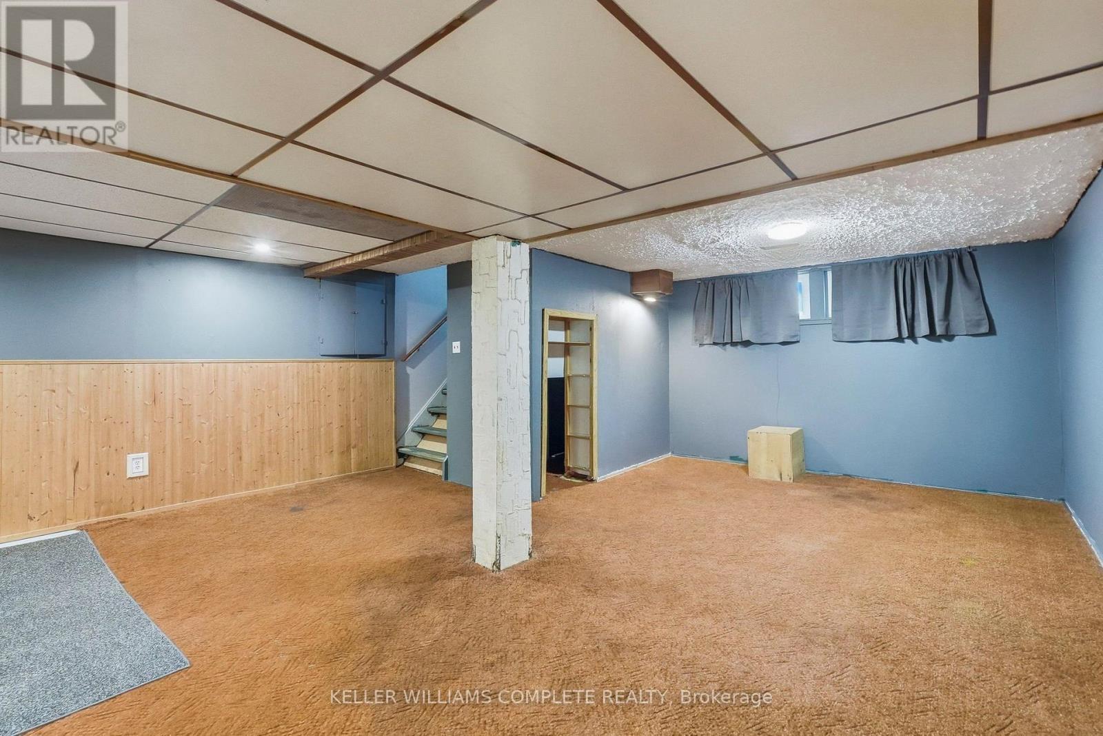 228 Golden Orchard Drive, Hamilton, ON