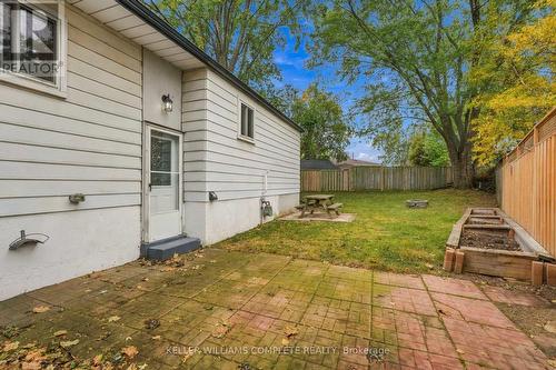 228 Golden Orchard Drive, Hamilton, ON 