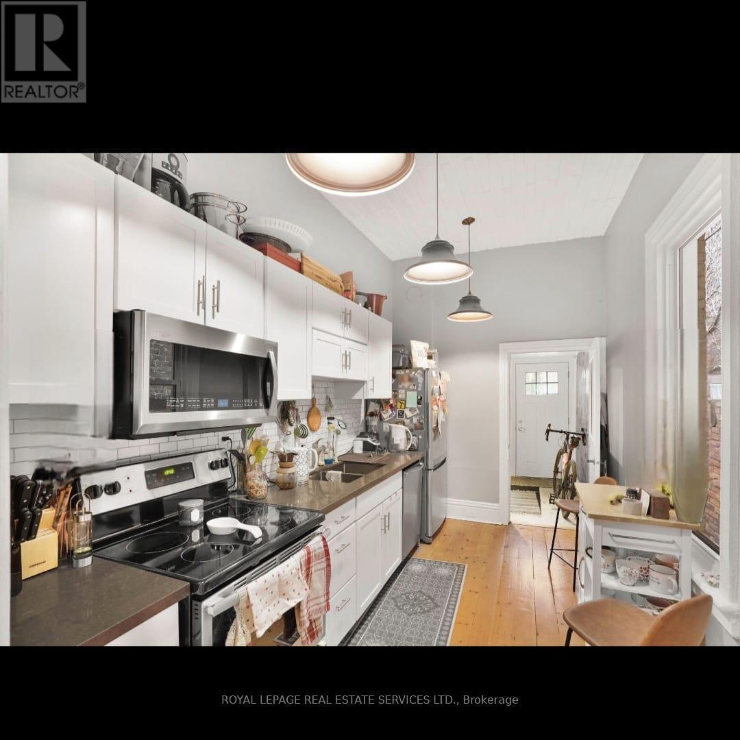 232 King Street W, Hamilton, ON