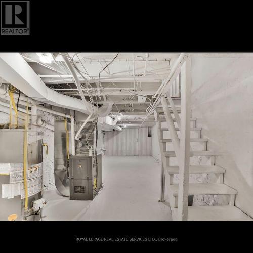 232 King Street W, Hamilton, ON 