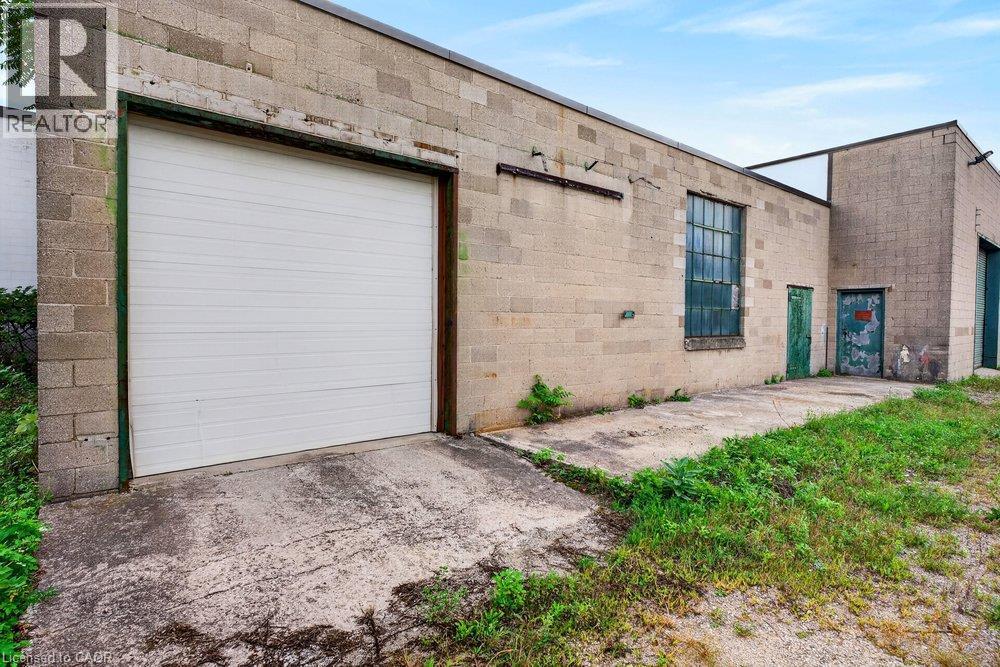 182 Chatham Street, Hamilton, ON