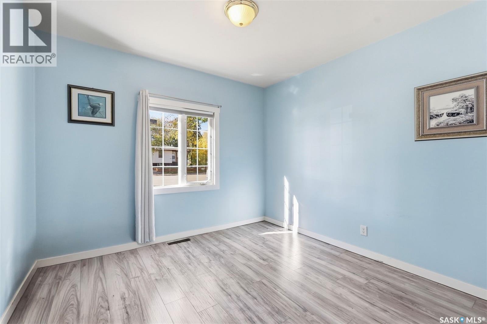 1715 Broadway Avenue, Saskatoon, SK