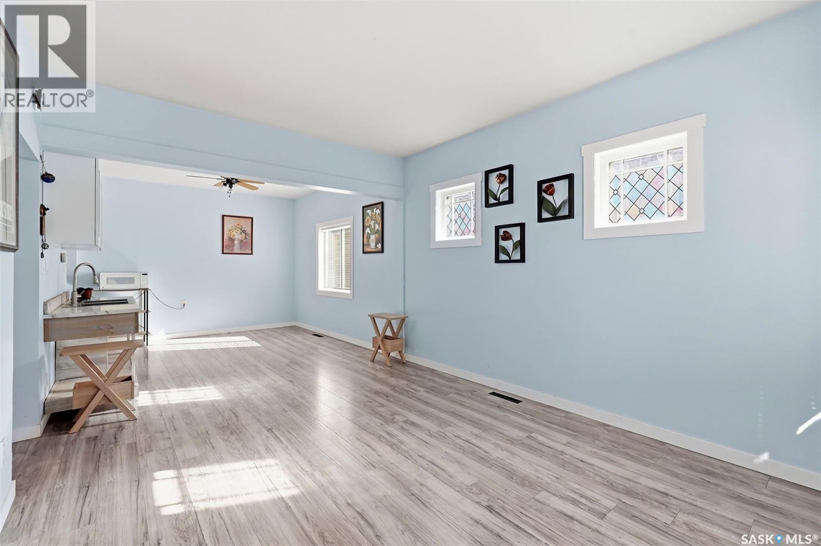 1715 Broadway Avenue, Saskatoon, SK