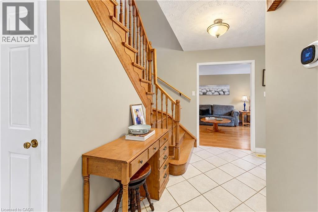 104 Deerwood Crescent, Kitchener, ON