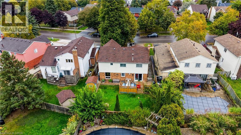 104 Deerwood Crescent, Kitchener, ON