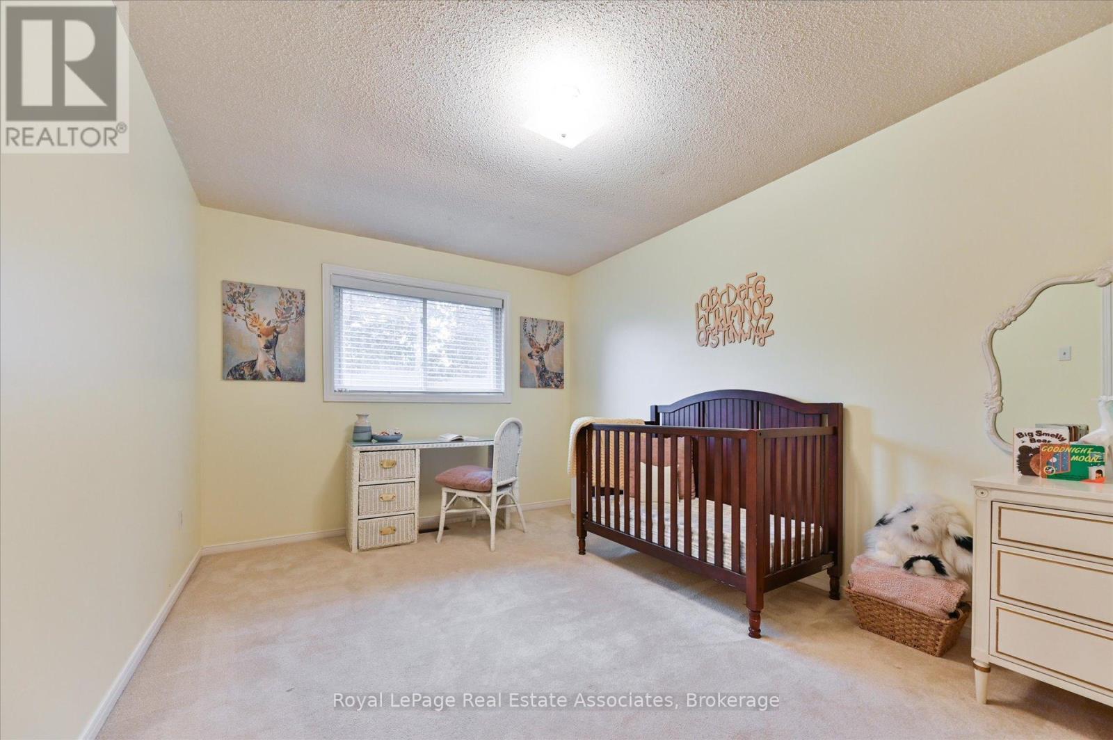 7164 Danton Promenade, Mississauga, ON