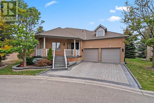 30 ORCHARD PARK GATE  Brampton, ON L6R 1W5