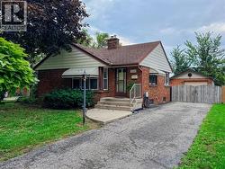 3168 CHURCH Windsor, ON N9E 1V1