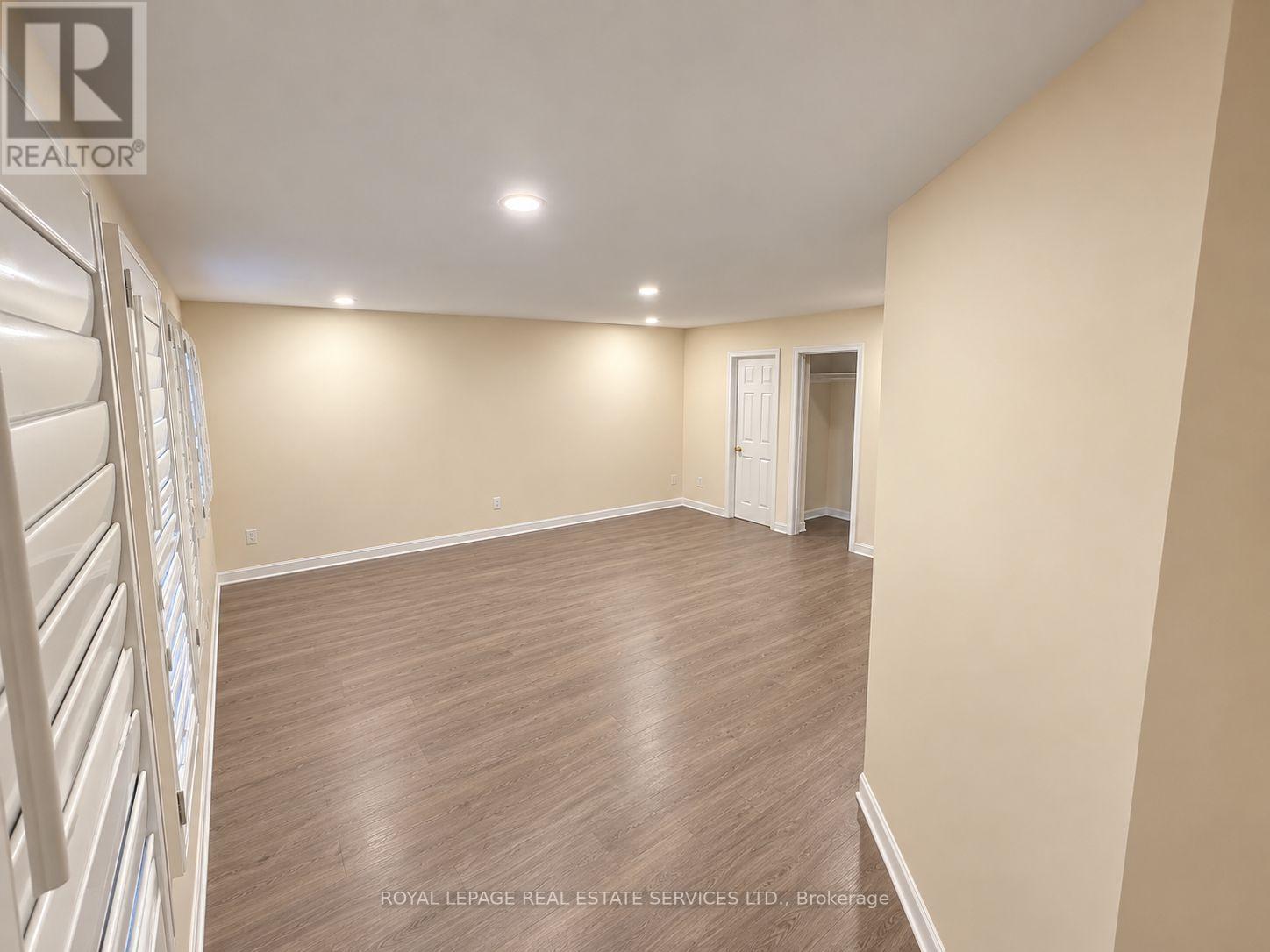 742 Winterton Way, Mississauga, ON