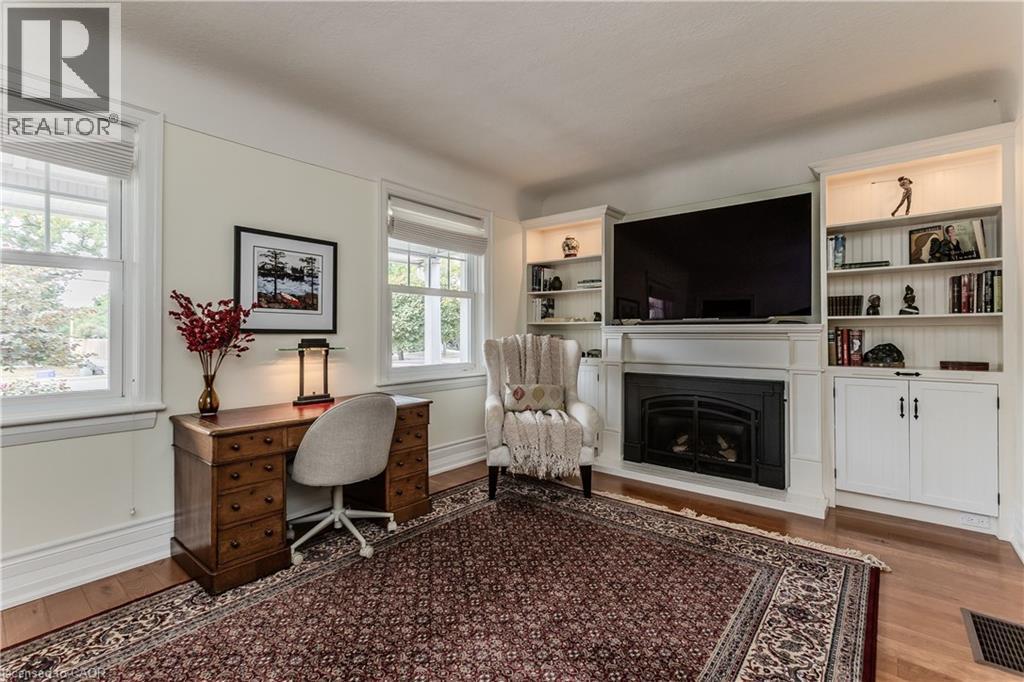 849 Beach Boulevard, Hamilton, ON