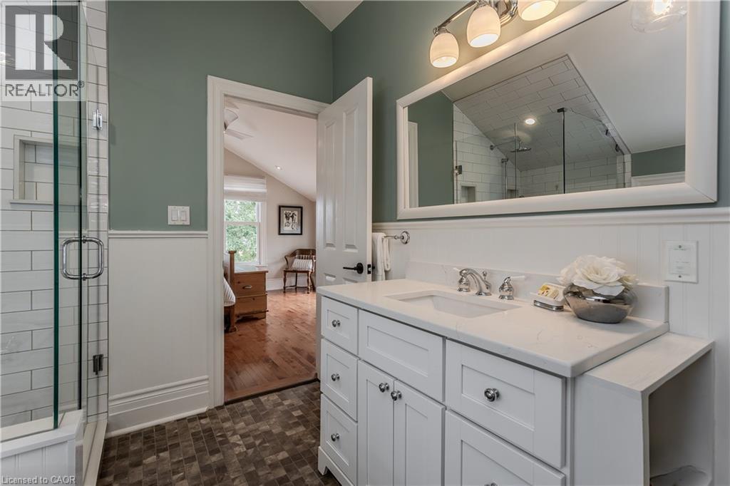 849 Beach Boulevard, Hamilton, ON