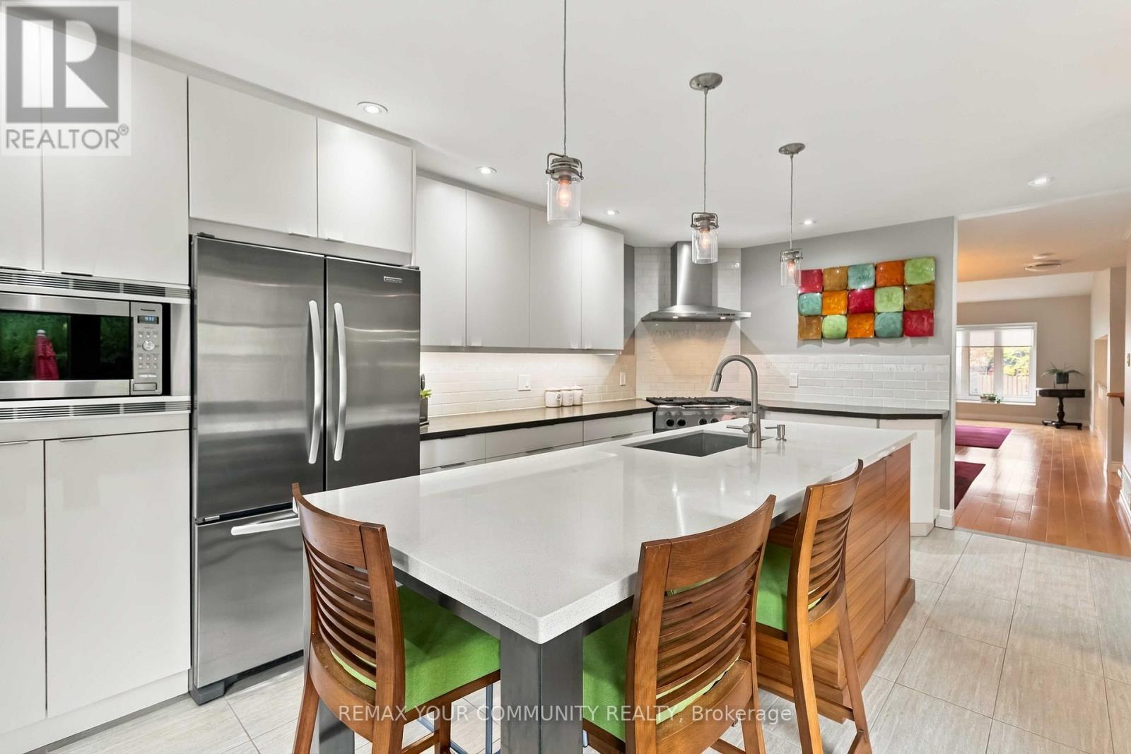 2332 Folkway Drive, Mississauga, ON