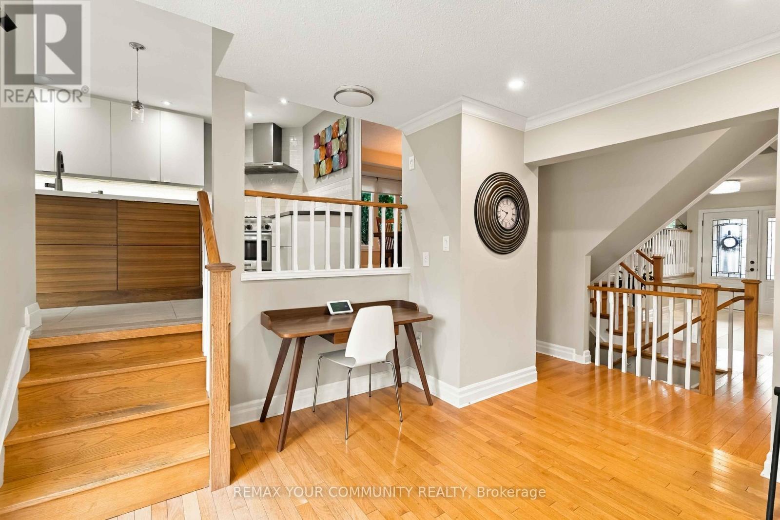 2332 Folkway Drive, Mississauga, ON