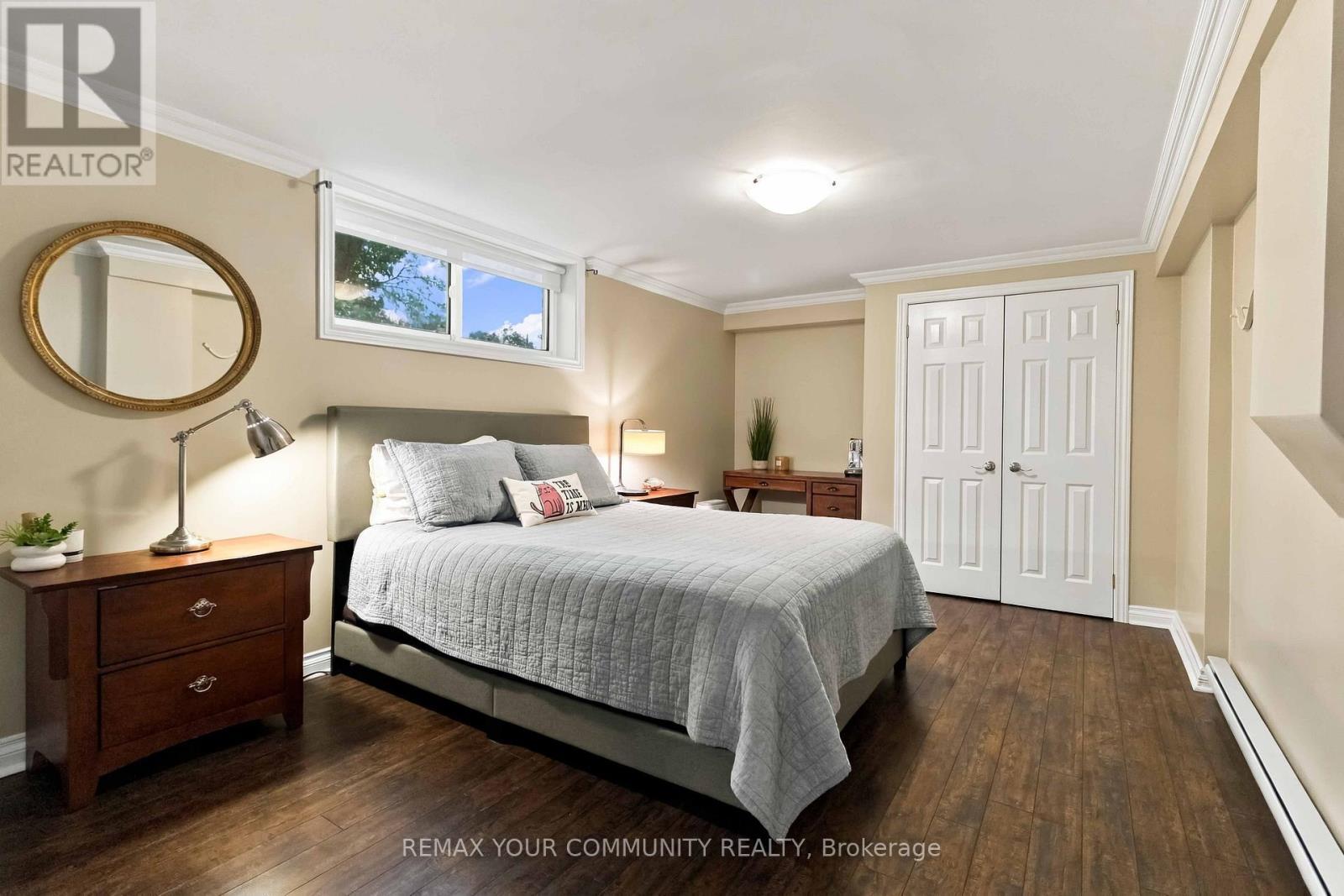 2332 Folkway Drive, Mississauga, ON