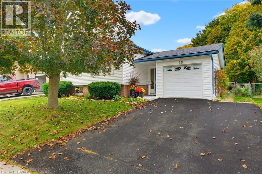 35 Scott Road, Cambridge, ON