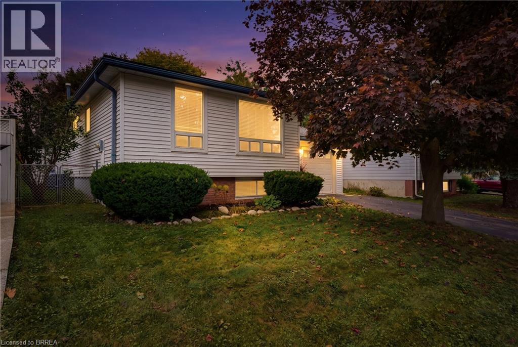35 Scott Road, Cambridge, ON