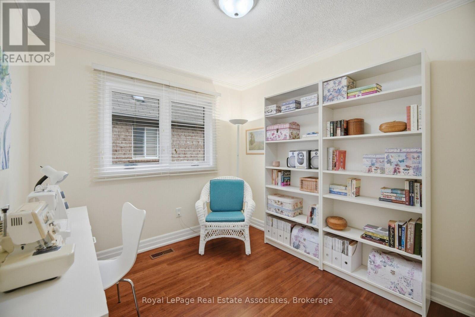 Bedroom 4 - 5923 Tweed Court, Mississauga, ON