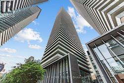 3408 - 42 CHARLES STREET E Toronto, ON M4Y 0B7