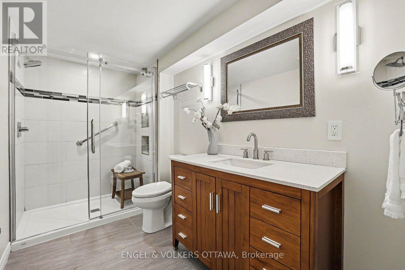 464 Thessaly Circle, Ottawa, ON