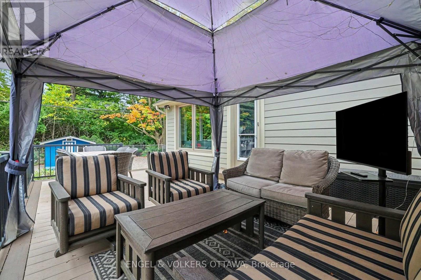 464 Thessaly Circle, Ottawa, ON