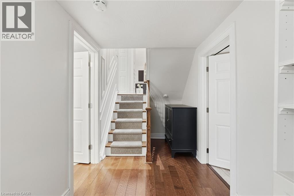 194 Foxbar Road, Burlington, ON