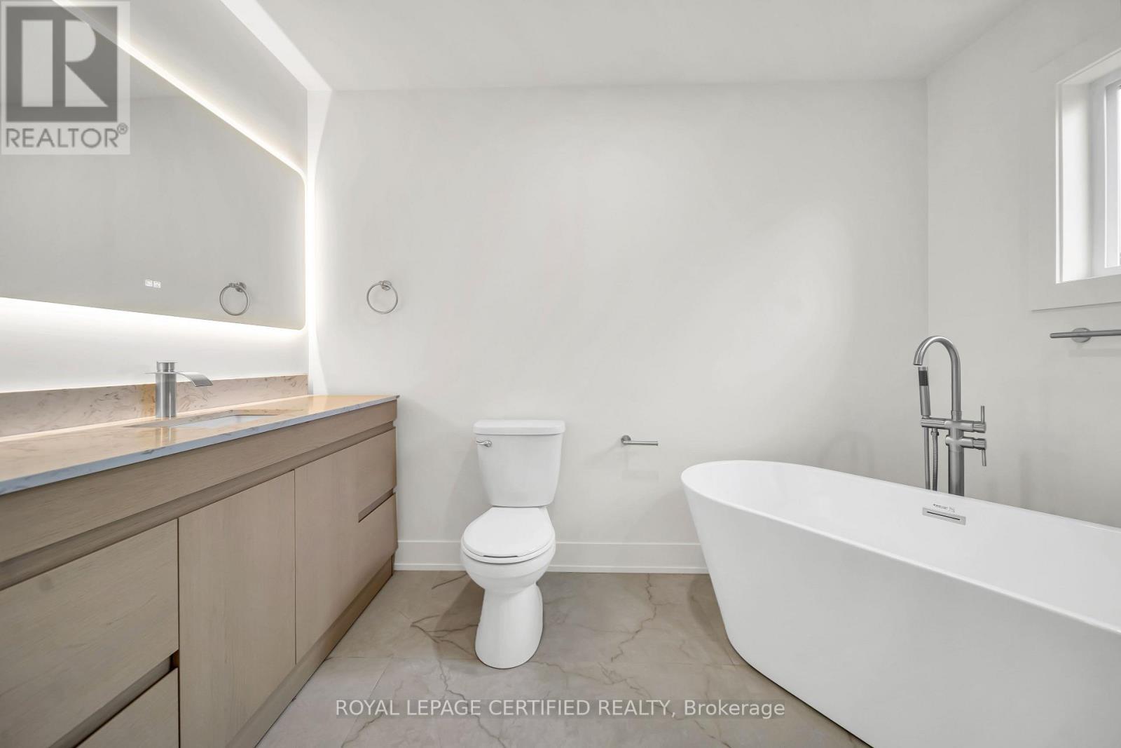 3864 Coachman Circle, Mississauga, ON