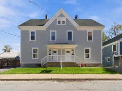 203/205 Gray Street Windsor, NS B0N 2T0