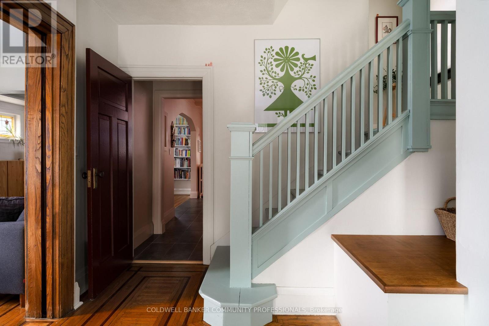 14 Prospect Street S, Hamilton, ON