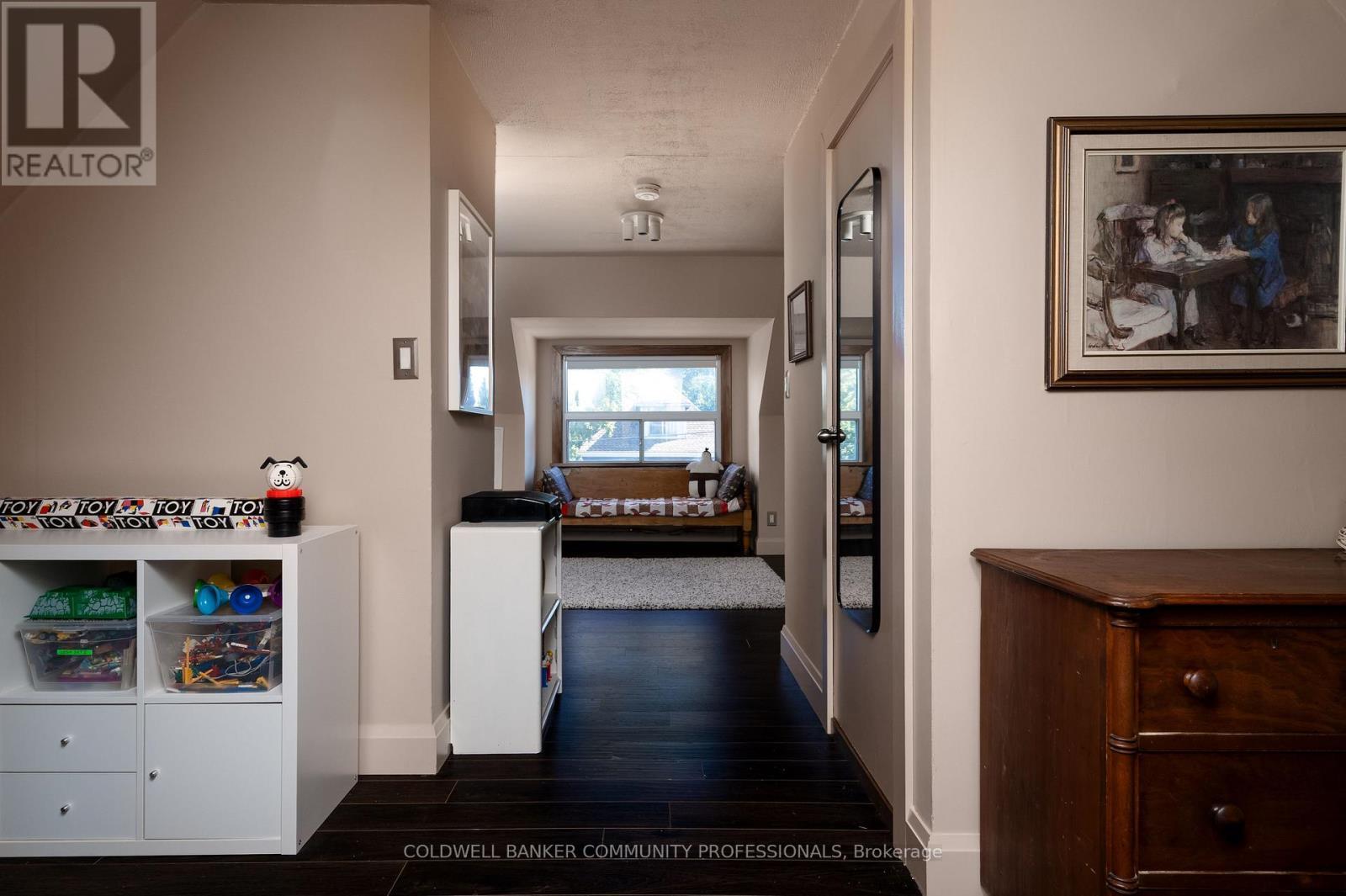 14 Prospect Street S, Hamilton, ON