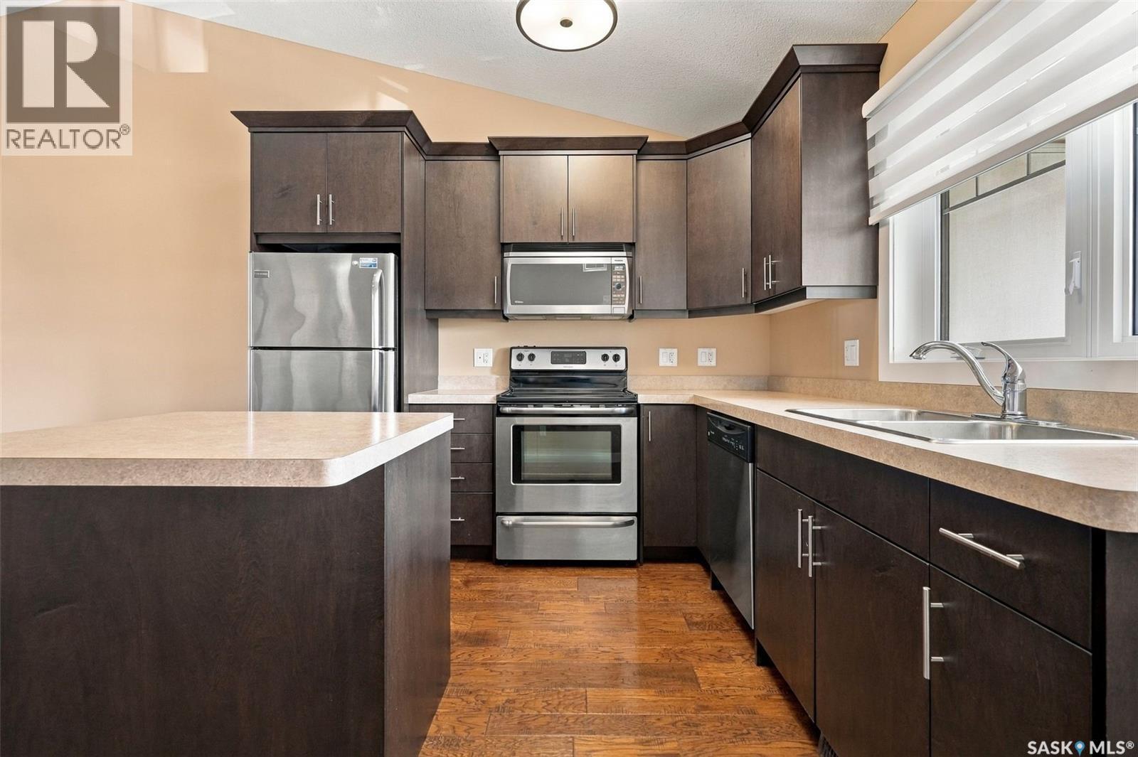 4207 Green Apple Drive E, Regina, SK