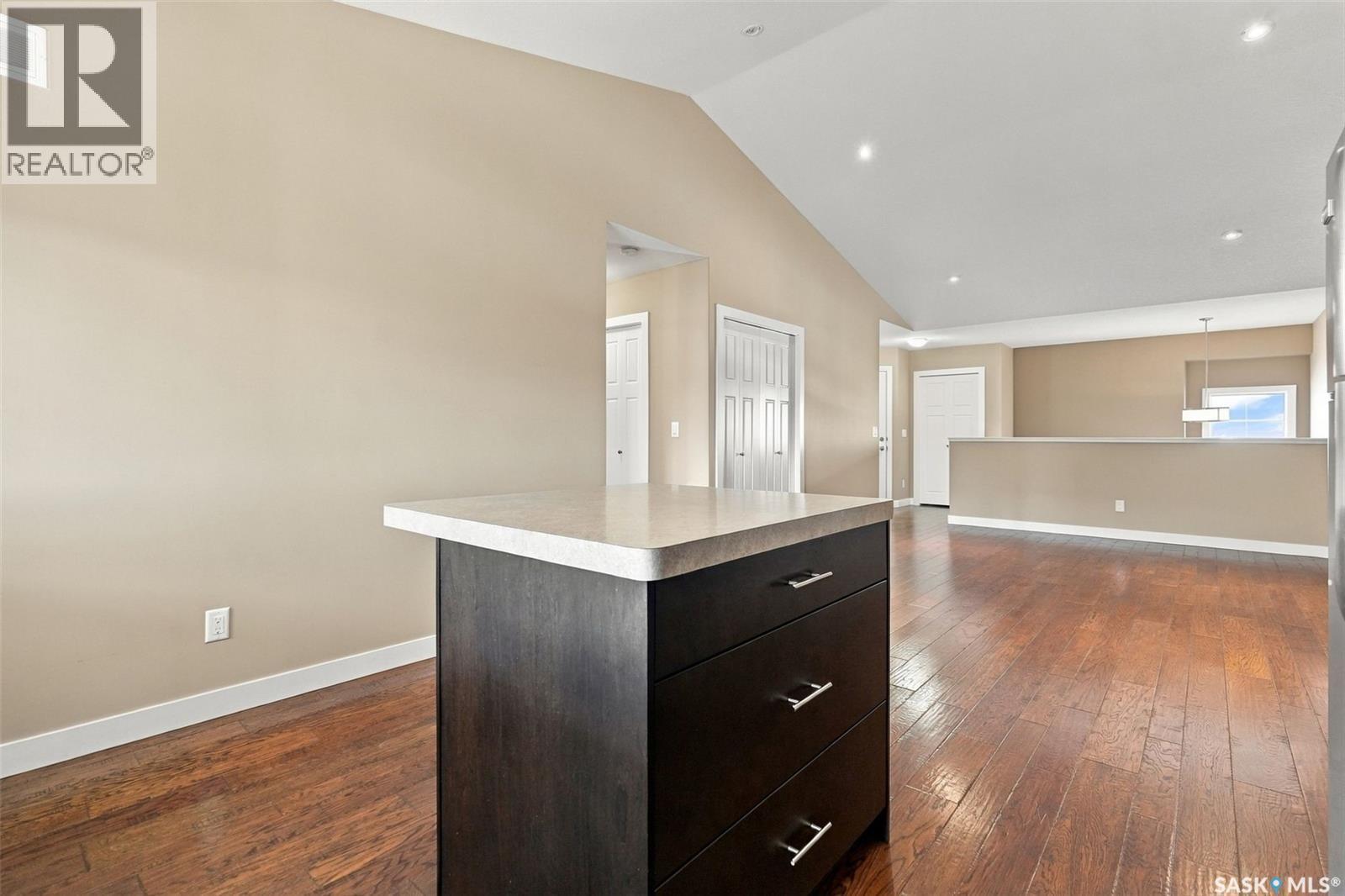 4207 Green Apple Drive E, Regina, SK