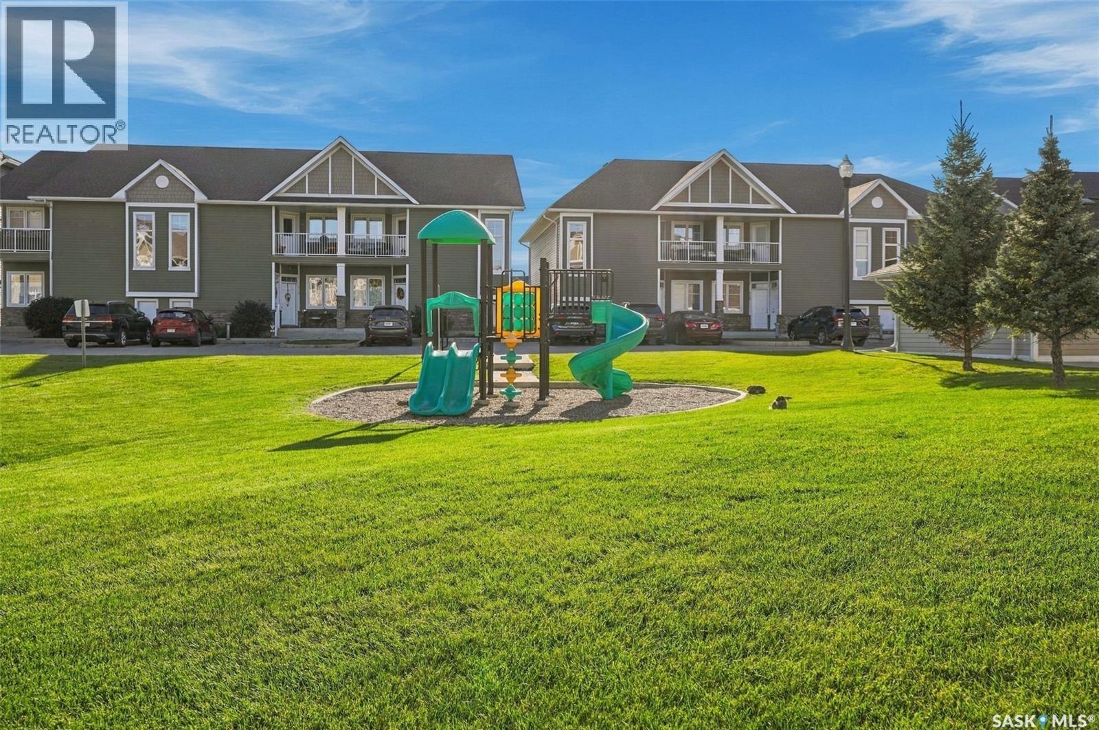 4207 Green Apple Drive E, Regina, SK