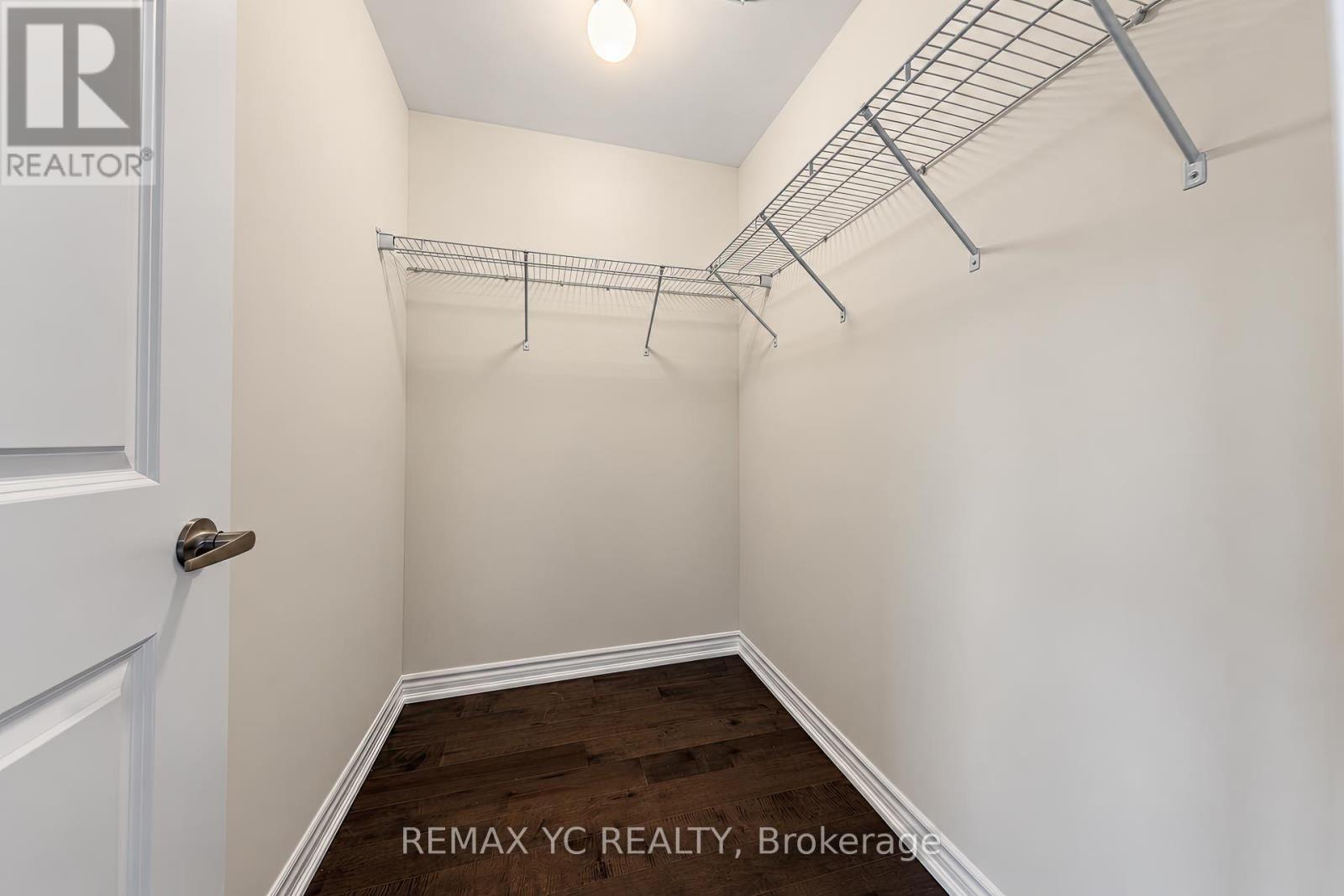126 Durham Avenue, Barrie, ON