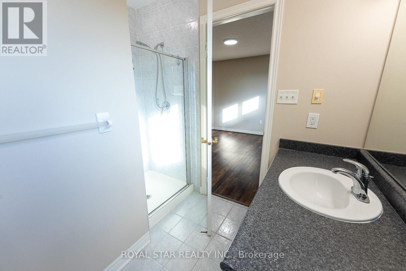 6782 Kazoo Court, Mississauga, ON