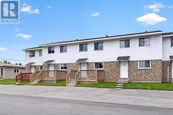 24 CARRAWAY CRESCENT South Dundas, ON K0C 1X0