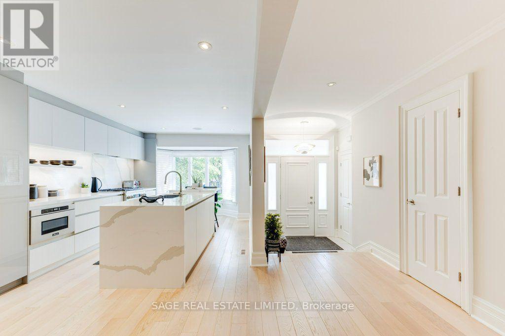 70 Heath Street E, Toronto, ON