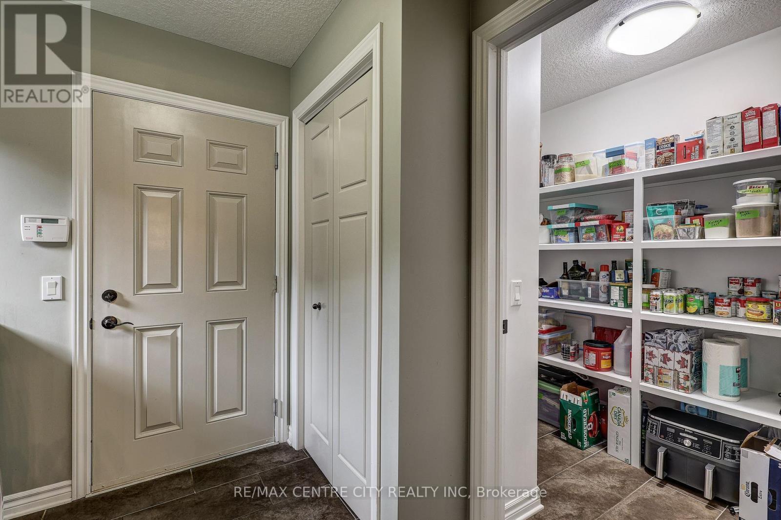 39 Hickory Lane, St. Thomas, ON