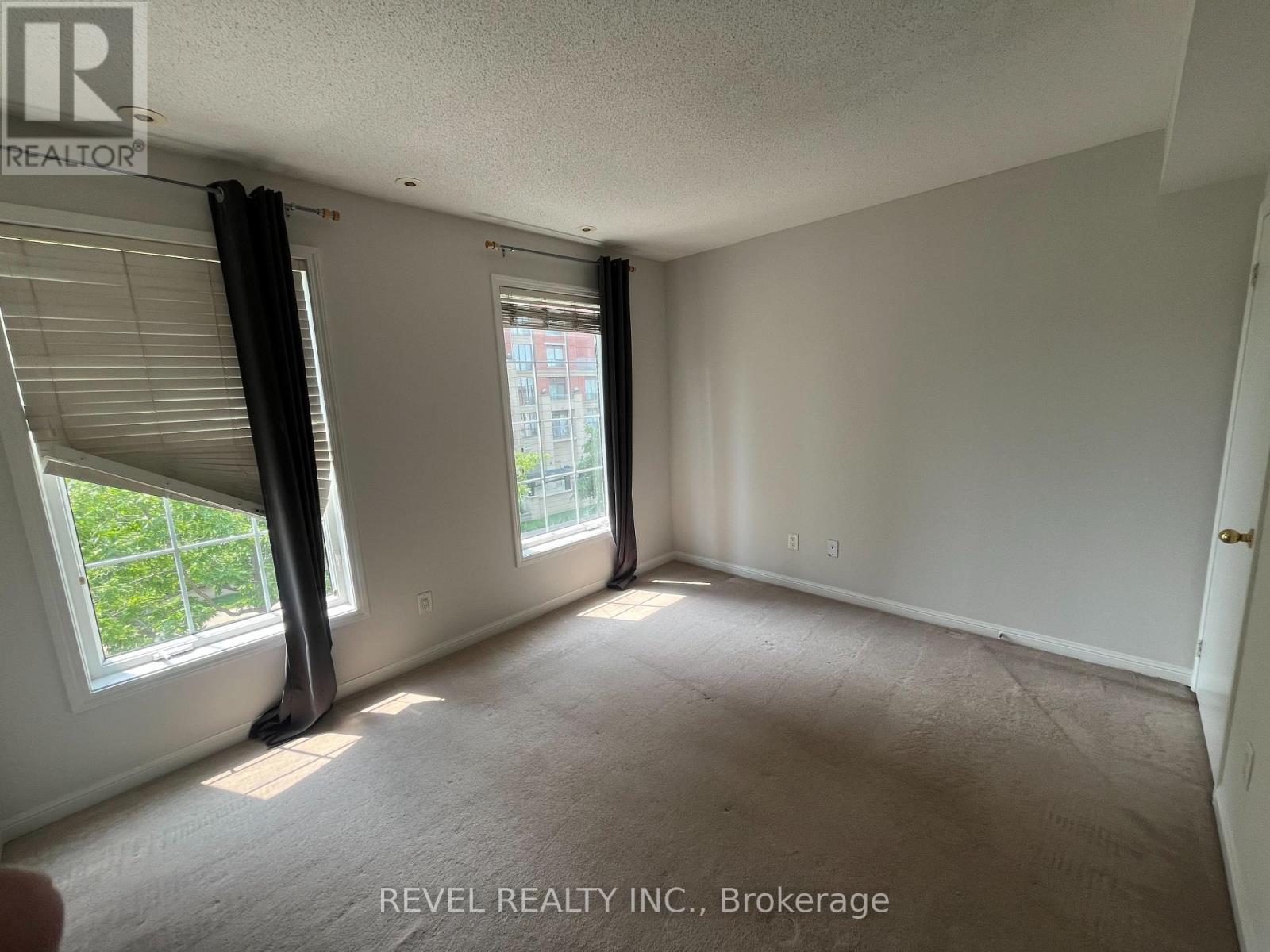105 - 3 Everson Drive, Toronto, ON