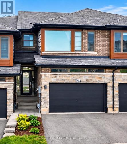 3963 CROWN STREET  Lincoln, ON L3J 0T1
