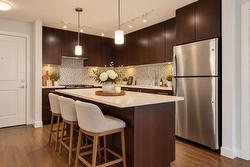 317 15745 CROYDON DRIVE Surrey, BC V3S 2L5