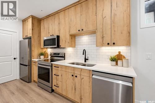 1402 Wiggins Avenue S, Saskatoon, SK 