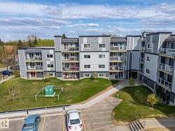 #302 9504 182 ST NW Edmonton, AB T5T 3A7