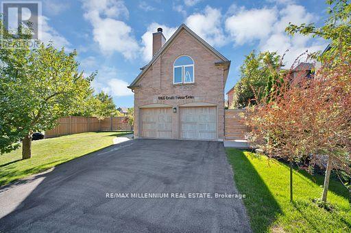 4165 Credit Pointe Drive, Mississauga, ON