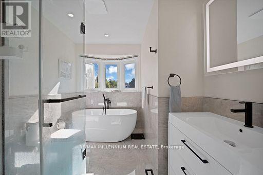 4165 Credit Pointe Drive, Mississauga, ON