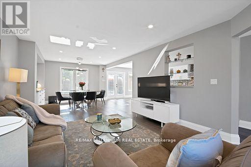 4165 Credit Pointe Drive, Mississauga, ON