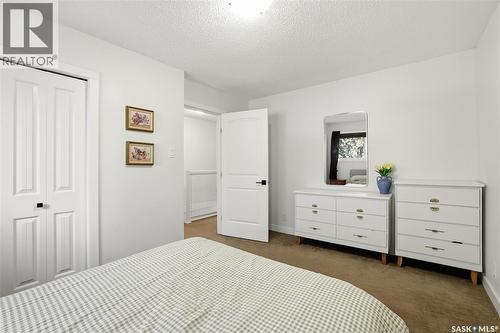 33 Ryan Road, Regina, SK 