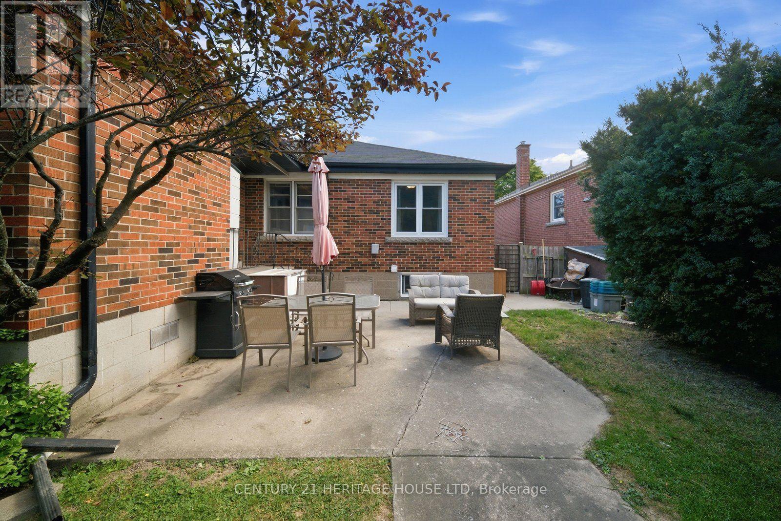 138 West 23Rd Street, Hamilton, ON